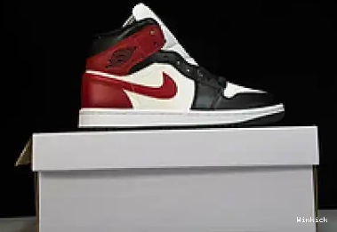 1 Jordan BQ6472-160 Toe” “Black Air Mid 0516